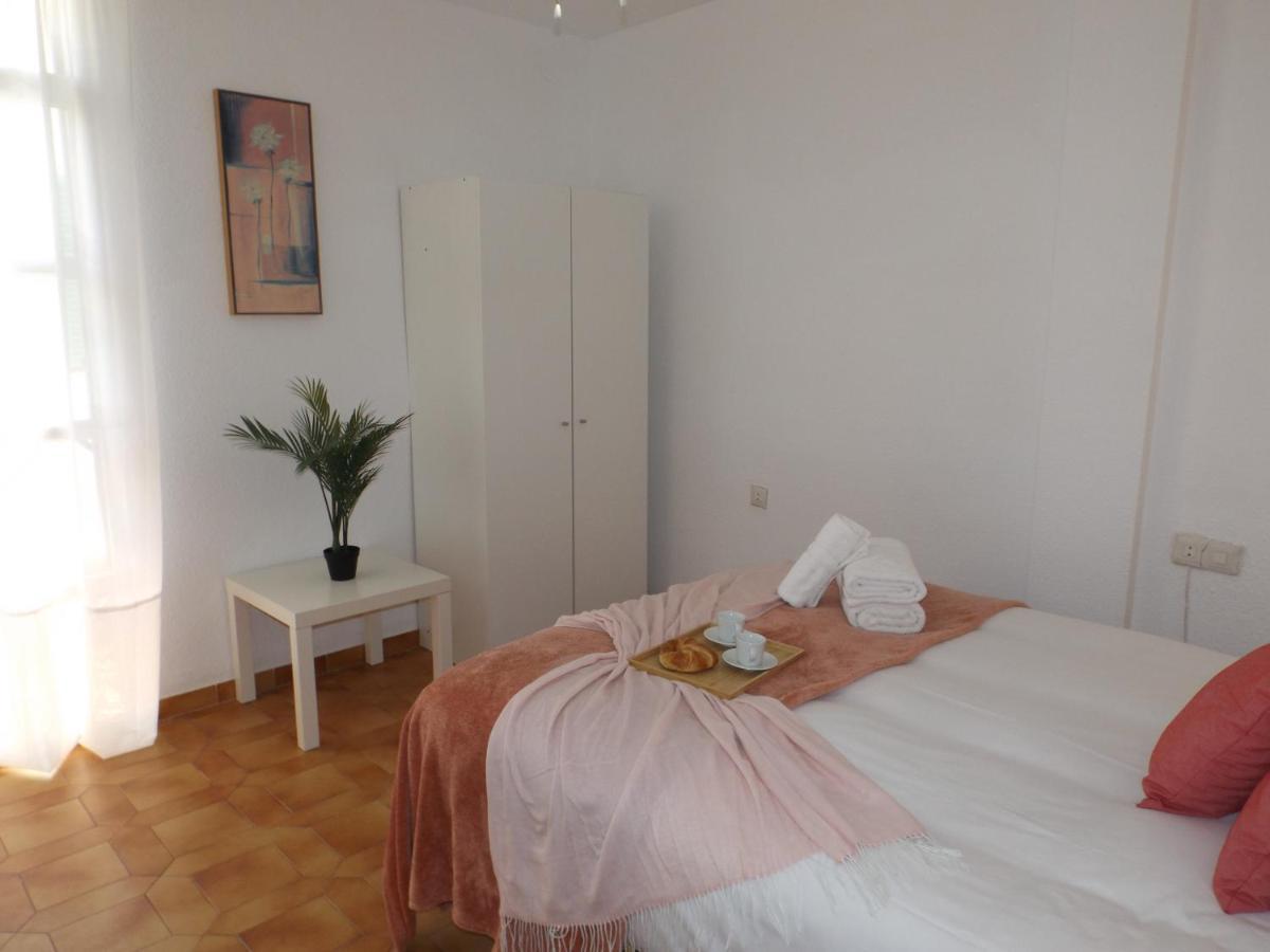 Encantadora Casa 贝纳哈拉菲 外观 照片