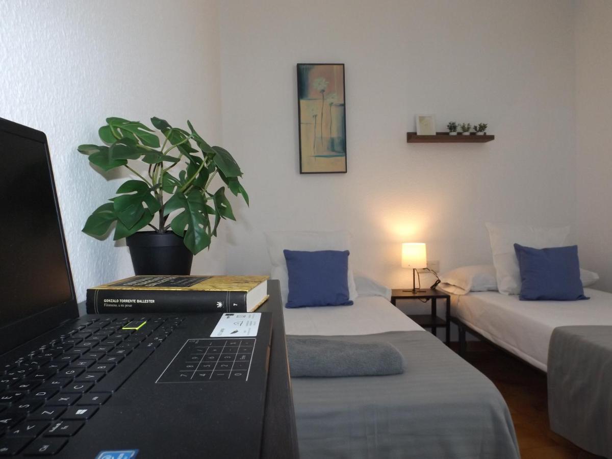 Encantadora Casa 贝纳哈拉菲 外观 照片